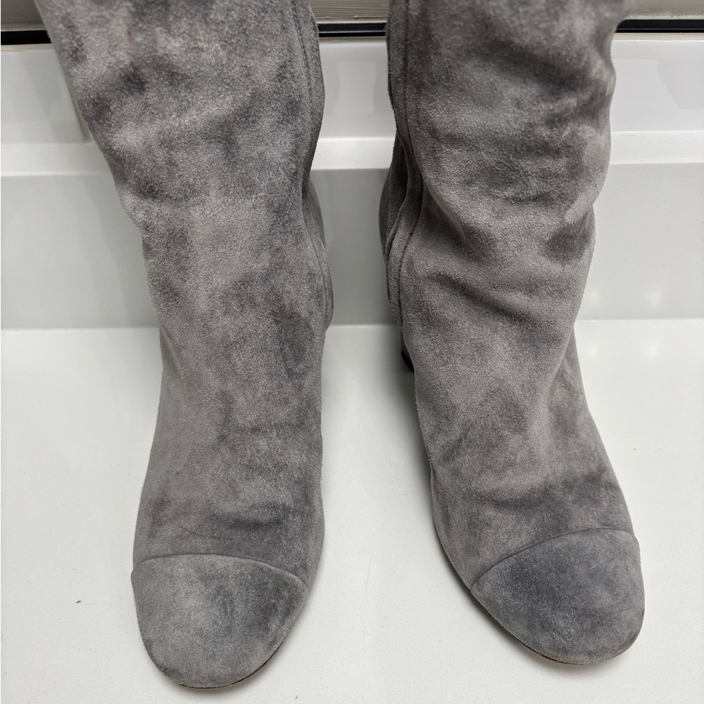 CHANEL by Karl Lagerfeld grey suede over knee cap toe heeled boots 39.5 - Picture 10 of 14
